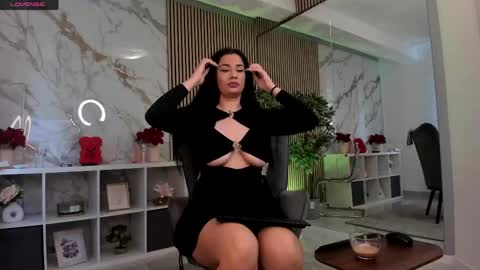 Snapshot of altessavoss chatting on 05/18/26, 03:46 altessavoss online show from 05/18/26, 03:46