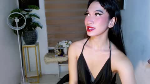 Snapshot of althea_fox chatting on 11/22/25, 02:05 althea online show from 11/22/25, 02:05