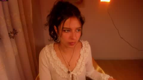 Snapshot of aluna_0310 chatting on 08/10/26, 02:37 . . online show from 08/10/26, 02:37
