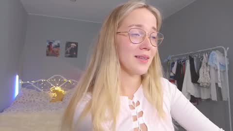 Amelia NEXT STREAM  online show from 12/13/24, 05:00