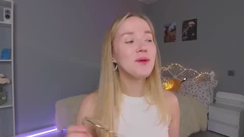 Amelia NEXT STREAM  online show from 01/22/25, 02:03