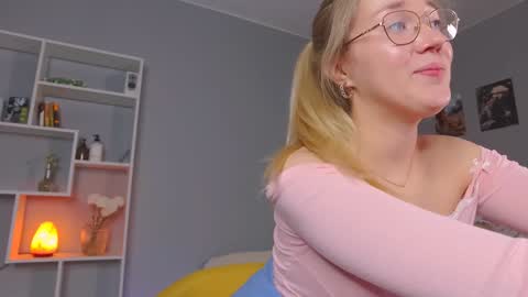 Amelia NEXT STREAM  online show from 02/01/25, 07:44