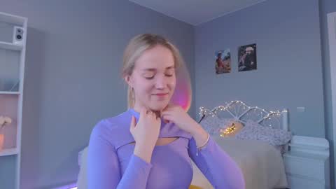 Amelia NEXT STREAM  online show from 02/04/25, 01:48