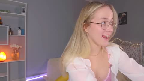 Amelia NEXT STREAM  online show from 02/08/25, 04:47