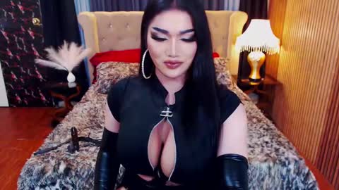 Alura Jhenson online show from 02/09/25, 09:47