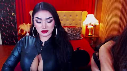 Alura Jhenson online show from 10/18/25, 06:41