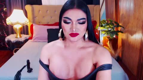 Alura Jhenson online show from 05/01/26, 10:58