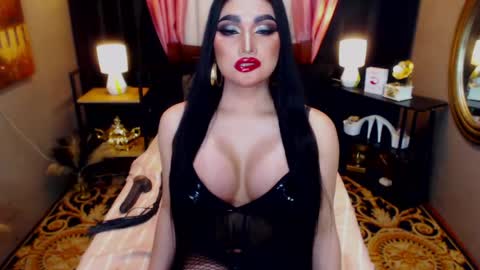 Snapshot of alurajhenson chatting on 05/28/26, 07:55 Alura Jhenson online show from 05/28/26, 07:55