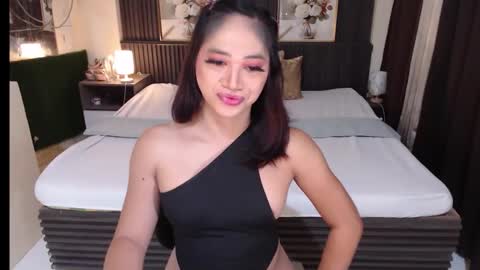 aluxekristine online show from 09/17/25, 01:29