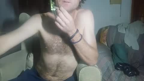 Snapshot of alvarooo1111 chatting on 10/06/25, 06:33 Balearicsex11 online show from 10/06/25, 06:33