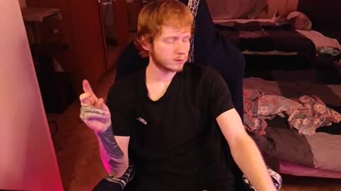 Snapshot of alvin__main chatting on 02/15/25, 10:42 Alvin Puska -- online show from 02/15/25, 10:42