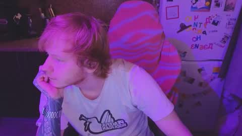 Snapshot of alvin__main chatting on 02/05/26, 05:28 Alvin Puska -- online show from 02/05/26, 05:28