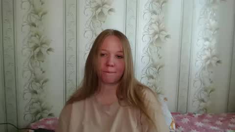 alya764770 online show from 05/15/26, 11:23