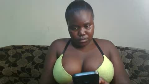 alyabeiby online show from 11/19/25, 05:24