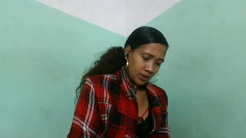 Snapshot of alyahtah chatting on 06/23/26, 06:00 alyahtah online show from 06/23/26, 06:00