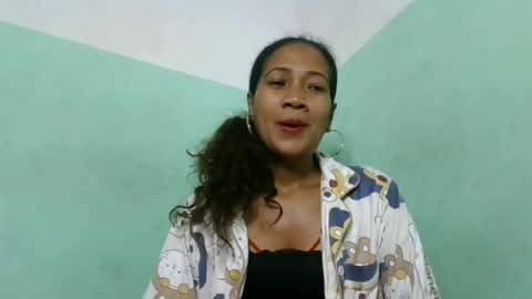 Snapshot of alyahtah chatting on 06/29/26, 04:52 alyahtah online show from 06/29/26, 04:52