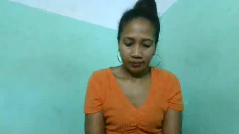 Snapshot of alyahtah chatting on 06/30/26, 04:35 alyahtah online show from 06/30/26, 04:35