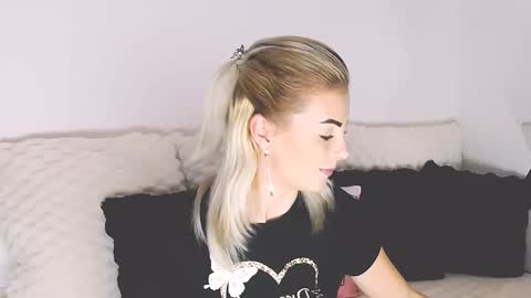 aly online show from 11/06/25, 10:05