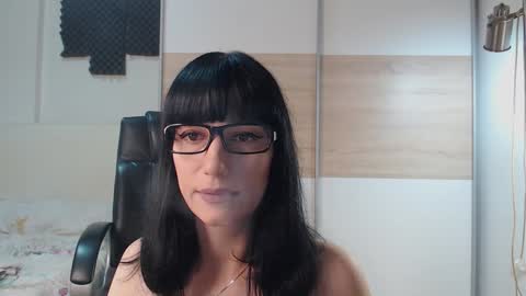 Alice online show from 10/04/25, 11:08