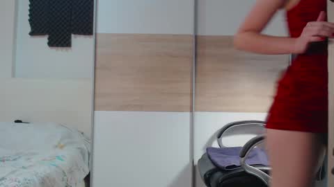 Alice online show from 10/22/25, 11:43