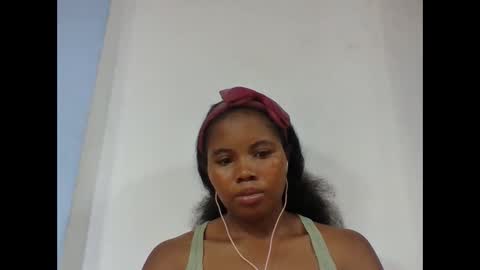 alydie7 online show from 04/24/26, 05:59