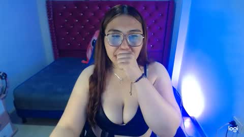 alyninxxx_m online show from 03/07/25, 12:34