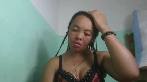 alypierette online show from 04/20/26, 08:17