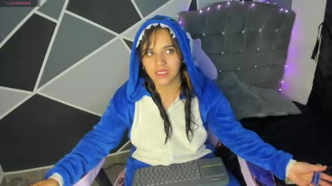 alysa magic online show from 04/22/26, 05:47