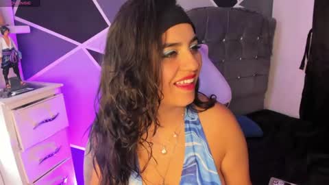 Snapshot of alysa_magic chatting on 07/11/26, 06:10 alysa magic online show from 07/11/26, 06:10
