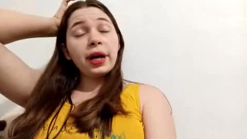 Snapshot of alysaadley chatting on 12/16/25, 11:26 Zara online show from 12/16/25, 11:26