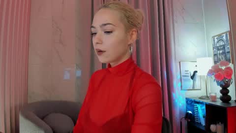 Snapshot of alysiasun chatting on 05/17/26, 10:50 Alysia online show from 05/17/26, 10:50