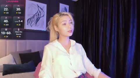 Snapshot of alysiasun chatting on 06/21/26, 01:13 Alysia online show from 06/21/26, 01:13