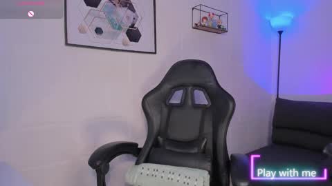 Alyson online show from 03/05/26, 01:40