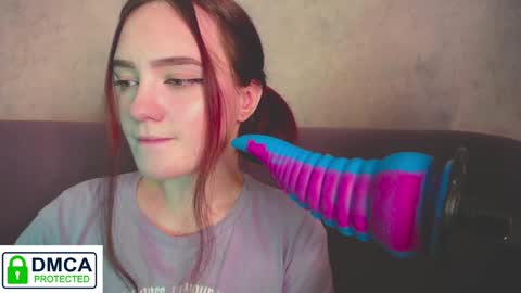 Snapshot of alyssa__scarlet chatting on 12/16/24, 03:19 Alyssa online show from 12/16/24, 03:19