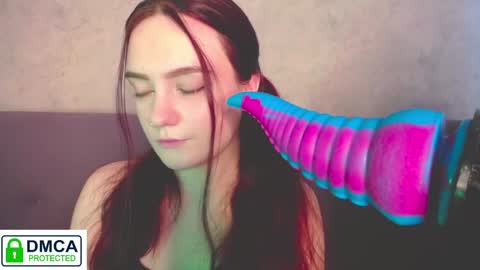 Snapshot of alyssa__scarlet chatting on 01/29/25, 09:12 Alyssa online show from 01/29/25, 09:12