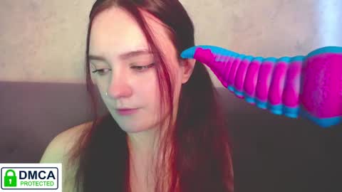 Snapshot of alyssa__scarlet chatting on 02/07/25, 09:26 Alyssa online show from 02/07/25, 09:26