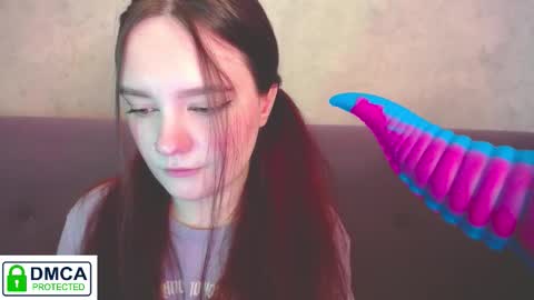 Snapshot of alyssa__scarlet chatting on 10/22/25, 09:31 Alyssa online show from 10/22/25, 09:31