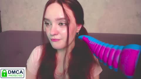 Snapshot of alyssa__scarlet chatting on 11/08/25, 03:01 Alyssa online show from 11/08/25, 03:01