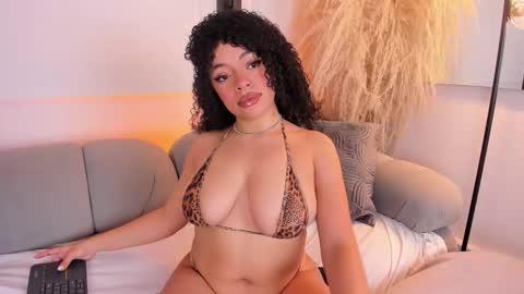 Alyssa Ig lw eve online show from 03/24/26, 11:48