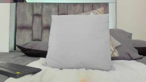 alyssia online show from 07/03/26, 12:55