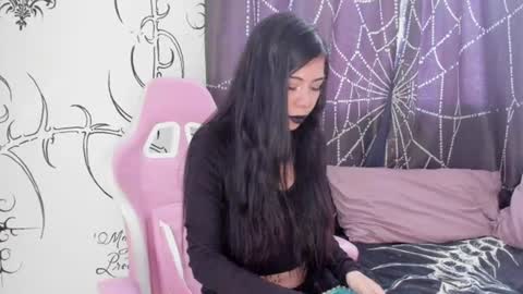    online show from 06/17/26, 04:30