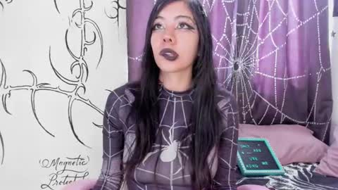    online show from 06/19/26, 06:01