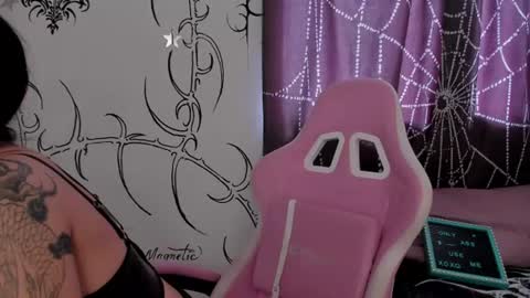    online show from 06/21/26, 08:22