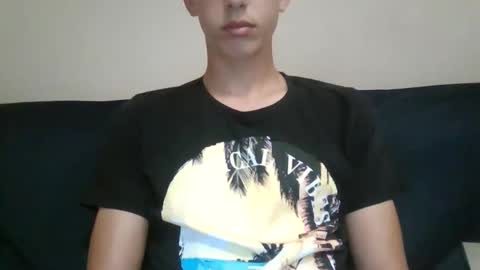 Snapshot of alzuhki chatting on 09/13/25, 05:29 alzuhki online show from 09/13/25, 05:29