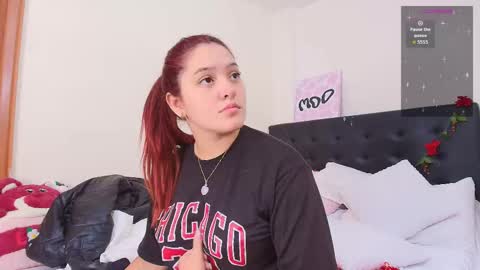 Isabella online show from 12/14/25, 06:56