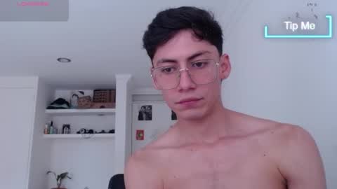 Amad Passer x guests   Independent model online show from 02/04/25, 11:27