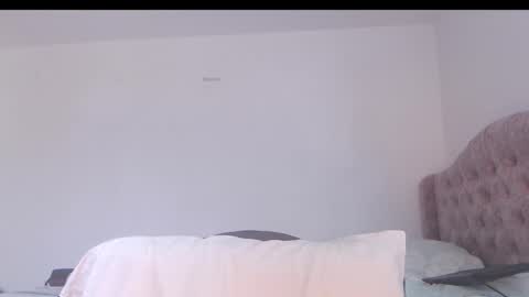 valentia online show from 09/27/25, 09:53