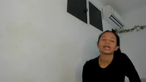 AMAIA online show from 04/05/26, 08:06