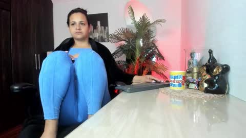 anny online show from 03/11/26, 03:23