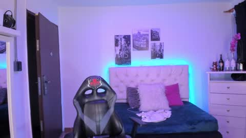 B I A N C A online show from 12/20/24, 10:16